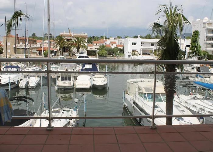 Agi Port Canigo